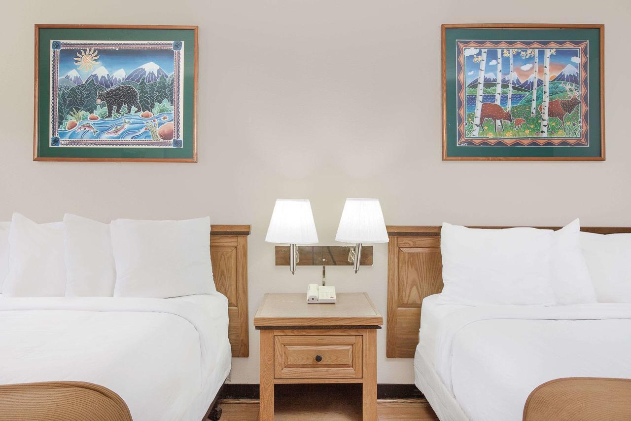 Knights Inn Crockett Esterno foto